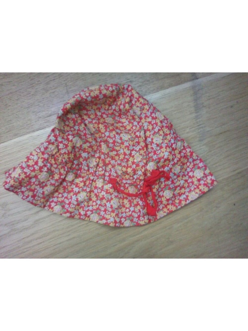 Bonpoint baby red floral sun hat T2